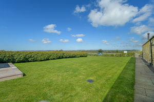Photo 30- click for photo gallery